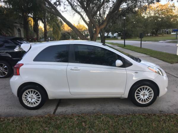 2007 Toyota Yaris Hatchback/New Paint for sale in TAMPA, FL – photo 3