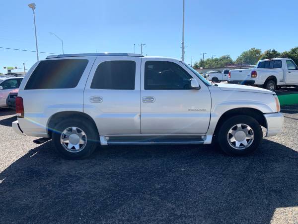 WHITE 2002 CADILLAC ESCALADE for $700 Down for sale in 79412, TX – photo 8