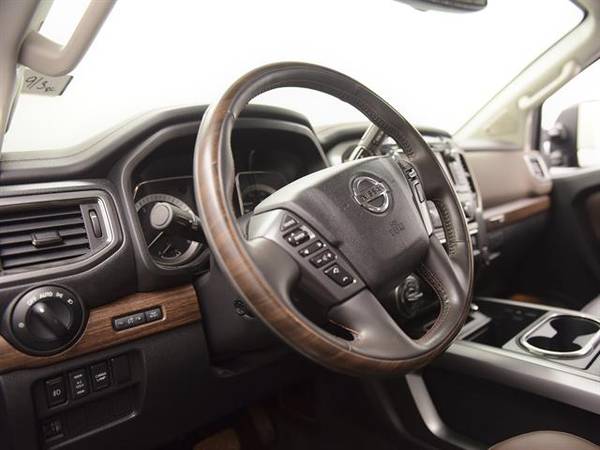 2018 Nissan TITAN XD Crew Cab Platinum Reserve Pickup 4D 6 1/2 ft for sale in Albuquerque, NM – photo 2