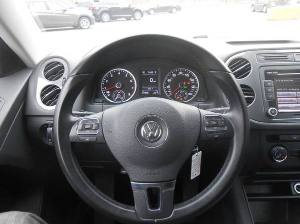 2015 VW Volkswagen Tiguan S hatchback Reflex Silver Metallic for sale in Ringwood, NJ – photo 14