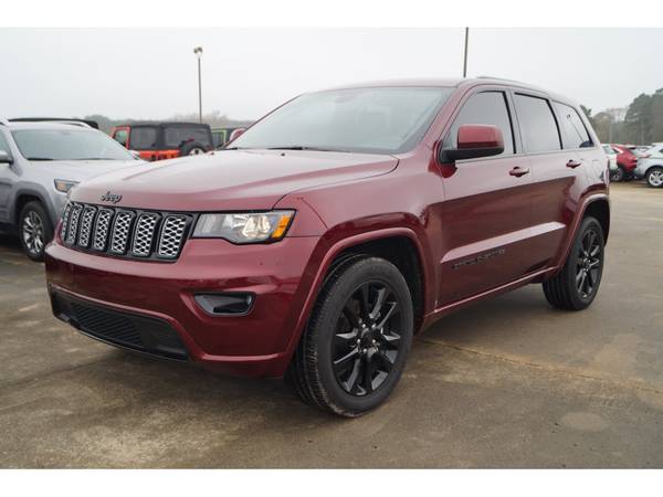 2019 Jeep Grand Cherokee Altitude - - by dealer for sale in Forest, MS – photo 2