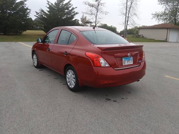 Nissan Versa, Only 18K Miles, Runs Great-Like New, CD, ColdAC - cars & for sale in Monee, IL – photo 7