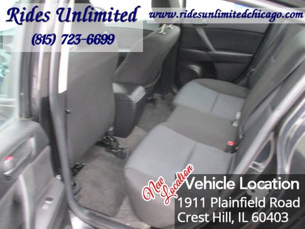 2011 Mazda Mazda3 i Sport - - by dealer - vehicle for sale in Crest Hill, IL – photo 19