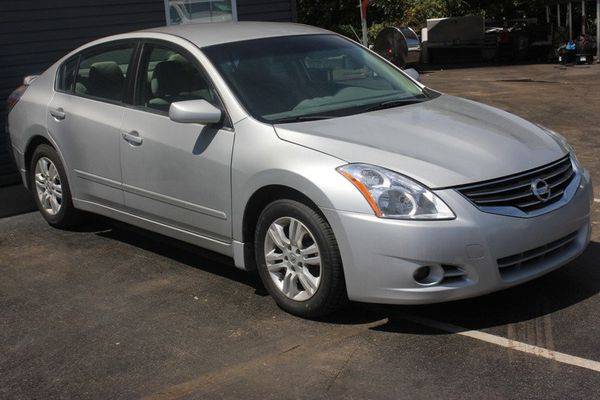 2011 Nissan Altima 4dr Sedan I4 CVT 2.5 S EASY FINANCING! for sale in Old Hickory, TN – photo 3