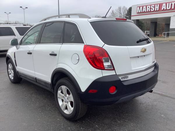 Deal! 2013 Chevy Captiva LS! Dependable! - cars & trucks - by dealer... for sale in Ortonville, OH – photo 3