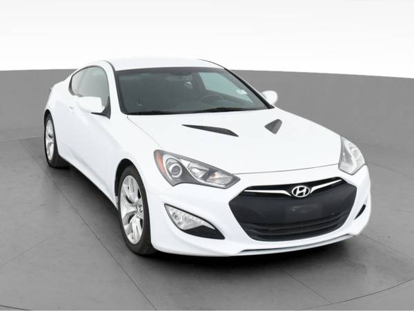 2014 Hyundai Genesis Coupe 2.0T Coupe 2D coupe White - FINANCE... for sale in Harrison Township, MI – photo 16