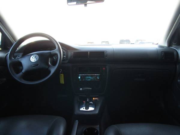 2005 *Volkswagen* *Passat Sedan* *4dr GLS TDI Automatic - cars &... for sale in Omaha, NE – photo 11