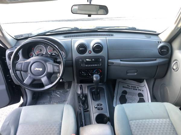 07 Jeep Liberty for sale in Wrightsville, PA – photo 12