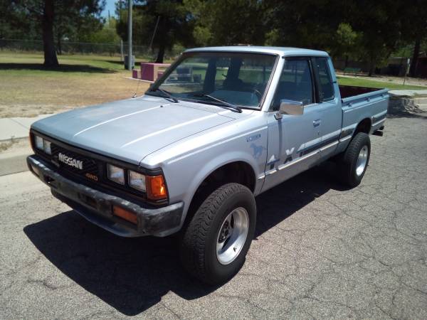 ***REDUCED*** 1984 NISSAN 720 4X4 KING CAB TRUCK DELUXE MODEL EDITION for sale in Tucson, NV – photo 3