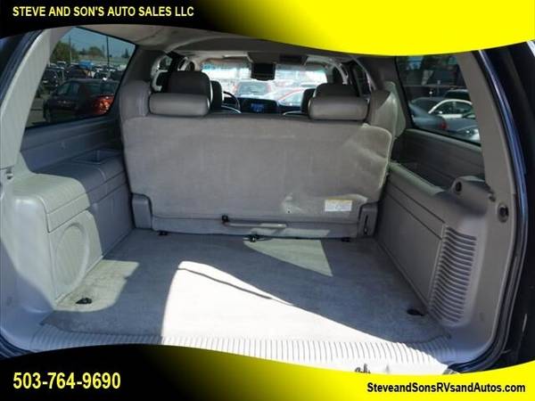 2005 Chevrolet Suburban 2500 LS 4WD 4dr SUV - - by for sale in Happy Valley, WA – photo 9