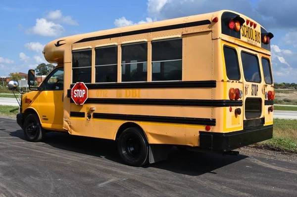 2006 Chevrolet 3500 6.6 Duramax Diesel Mini School Bus for sale in Kalamazoo, MI – photo 6