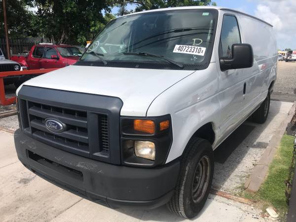 2013 Ford Econoline * FINANCING AVAILABLE - cars & trucks - by... for sale in Miami, FL – photo 2