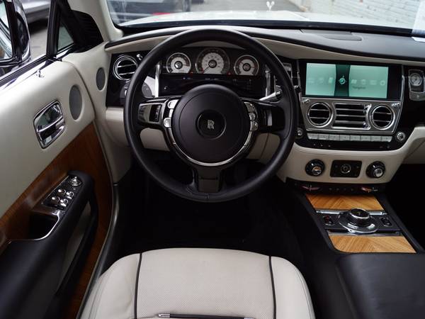 2014 Rolls-Royce Wraith Base - cars & trucks - by dealer - vehicle... for sale in Long Island City, NY – photo 19