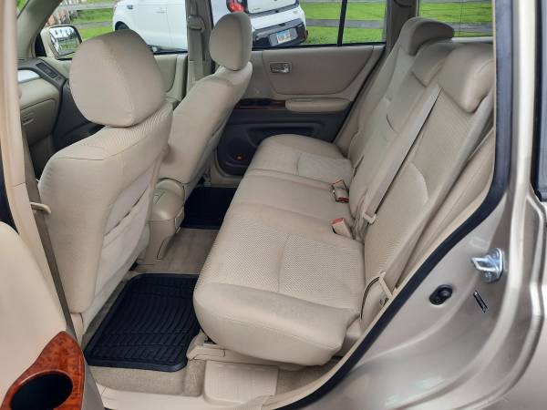 2005 TOYOTA HIGHLANDER MINT CONDITION 3RD ROW BUY HERE PAY HERE -... for sale in Sarasota, FL – photo 6