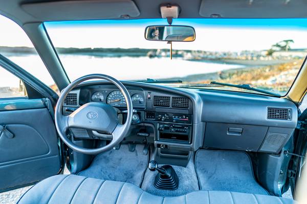 1992 Toyota Pickup 1/2 TON SHORT WHEELBASE - cars & trucks - by... for sale in Salinas, CA – photo 16