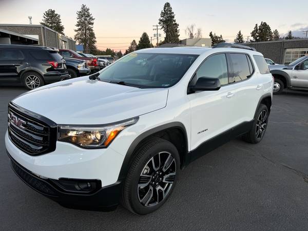 2019 GMC Acadia Summit White FOR SALE - MUST SEE! for sale in Bend, OR – photo 4