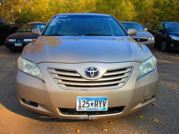 2009 Toyota Camry XLE - cars & trucks - by dealer - vehicle... for sale in Lino Lakes, MN – photo 2