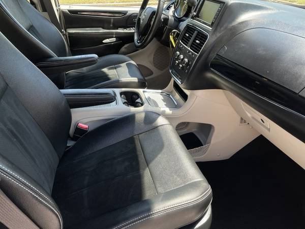 2018 Dodge Grand Caravan SXT 1-OWNER CLEAN CARFAX 6 CYL FL for sale in Sarasota, FL – photo 22