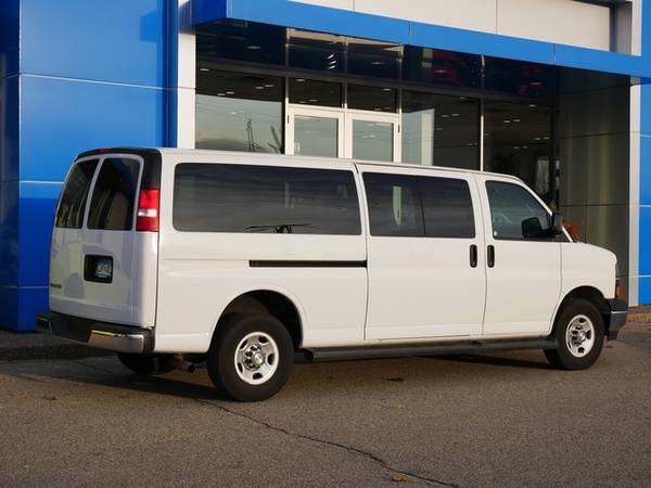 2019 Chevrolet Express Passenger LT 6 0 15 passenger for sale in Saint Paul, MN – photo 5