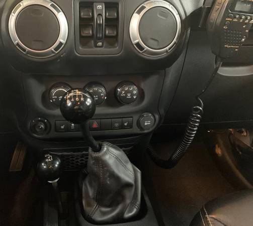2013 Jeep Wrangler Unlimited 4WD 4dr Rubicon 10th Anniversary... for sale in Inwood, NY – photo 21