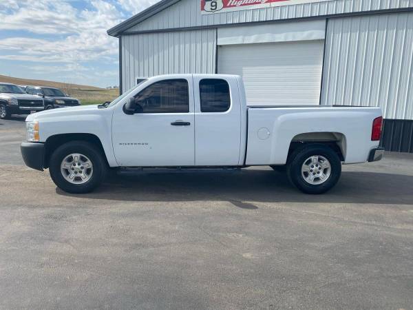 2010 Chevrolet Chevy Silverado 1500 Work Truck 4x2 4dr Extended Cab for sale in Other, MN – photo 2