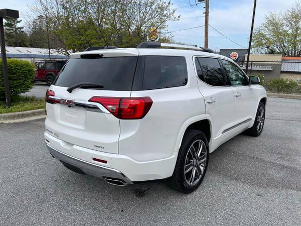 2018 GMC Acadia AWD 4dr Denali - - by dealer - vehicle for sale in Hendersonville, NC – photo 7