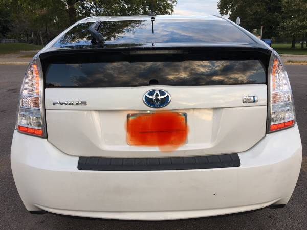 2010 Toyota Prius (Leather-Seats) - cars & trucks - by owner -... for sale in Chicago, IL – photo 4