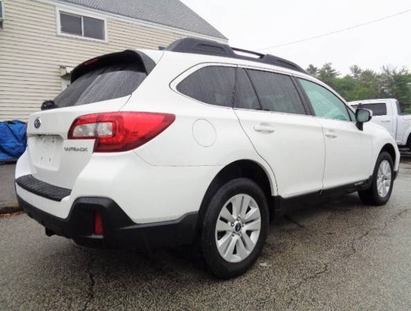 2018 Subaru Outback 2 5i Premium AWD 1-Owner All Power CLEAN - cars for sale in Hampton Falls, MA – photo 4
