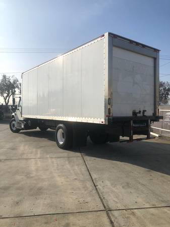 M2 Freightliner Reefer Box 2015 AUTOMATIC for sale in Fontana, CA – photo 4