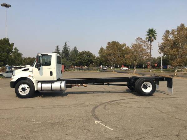 2013 INTL CARB COMPLIANT CAB & CHASSIS PTO READY *MAKE ME A DUMP* -... for sale in Fairfield, CA – photo 2