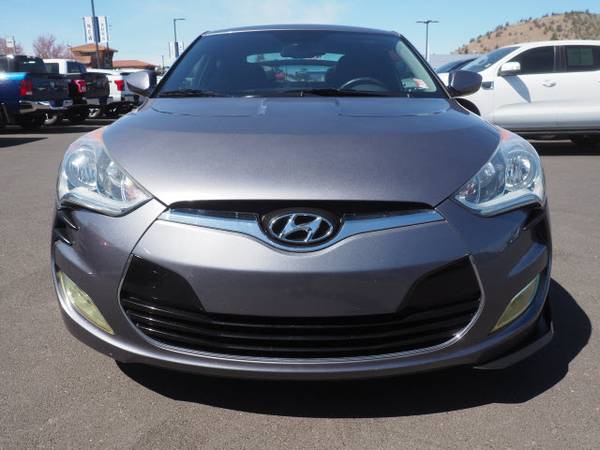 2015 Hyundai Veloster Base - - by dealer - vehicle for sale in Bend, OR – photo 9
