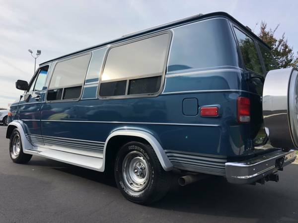 1992 *Chevrolet* *G20* Blue - cars & trucks - by dealer - vehicle... for sale in Johnstown , PA – photo 4
