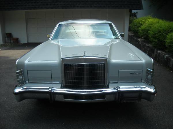 1977 Lincoln Continental Town Cp - cars & trucks - by owner -... for sale in Maryknoll, NY – photo 5