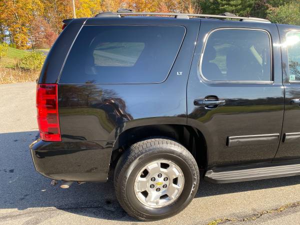 ** 2010 CHEVY TAHOE FULLY LOADED 4X4 SUV ** - cars & trucks - by... for sale in Plaistow, MA – photo 11