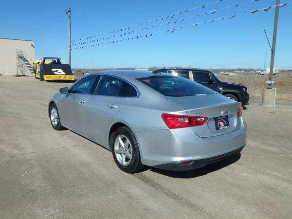 2018 Chevrolet Chevy Malibu LS - - by dealer - vehicle for sale in Bonne Terre, MO – photo 6