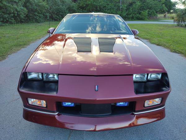 Extremely Nice 1986 Chevrolet Iroc Z/28 Up For Sale - cars & trucks... for sale in Hudson, FL – photo 13