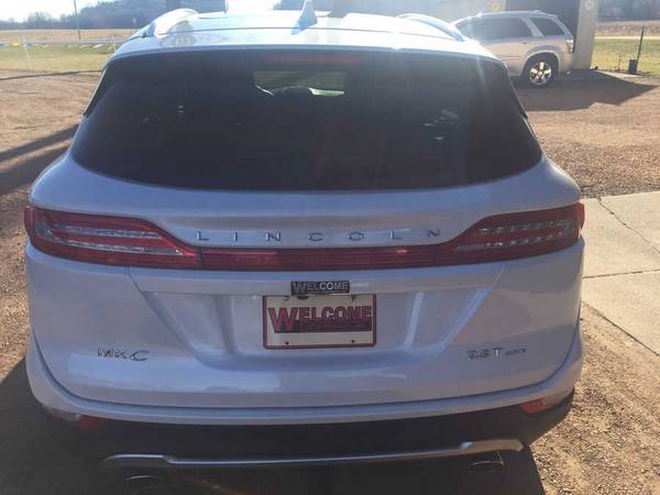 2018 Lincoln MKC Reserve - cars & trucks - by dealer - vehicle... for sale in New Prague, MN – photo 3