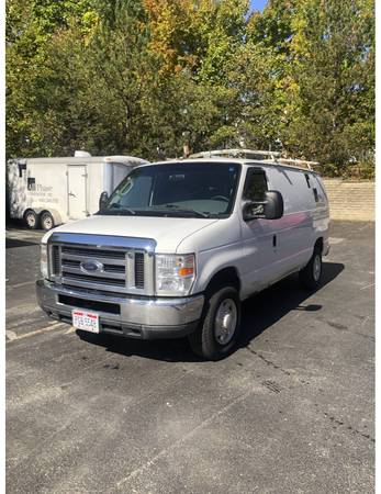 2008 Ford E-250 Cargo Van for sale in Solon, OH