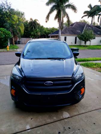 2018 ford escape 4 cyl, excellent conditions, reverse camera - cars... for sale in Alamo, TX – photo 13
