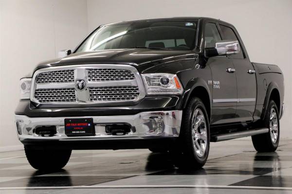 HEATED COOLED LEATHER! SUNROOF! 2017 Ram 1500 LARAMIE 4WD Crew Cab for sale in Clinton, MO – photo 17