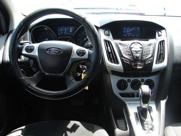 2014 Ford Focus SE Sedan for sale in New Port Richey , FL – photo 11