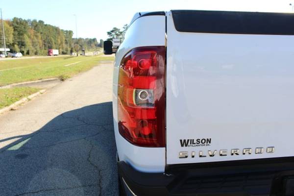 2011 Chevrolet Silverado 2500 HD Crew Cab - Financing Available! -... for sale in SMYRNA, GA – photo 9