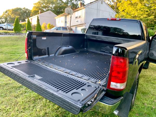 08 GMC Sierra 4x4 Extended Cab Pickup Truck *127k Miles* CLEAN for sale in Mystic, MA – photo 12