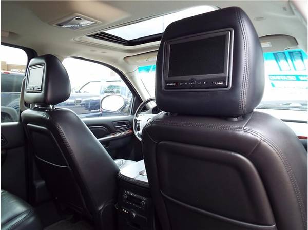 2011 Cadillac Escalade ESV SUV 4D*Mexican DL Or ID Loans* for sale in Phoenix, AZ – photo 16