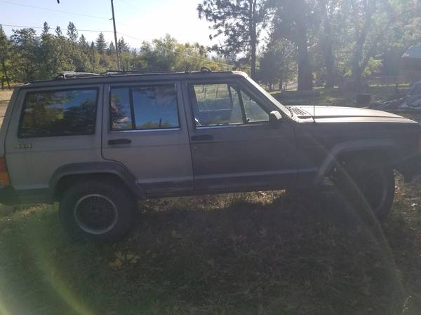 1988 Jeep Grand Cherokee 4.0 Liter for sale in Medford, OR – photo 3