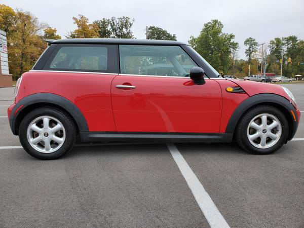 2009 Mini Cooper - cars & trucks - by owner - vehicle automotive sale for sale in Richmond, IN – photo 6