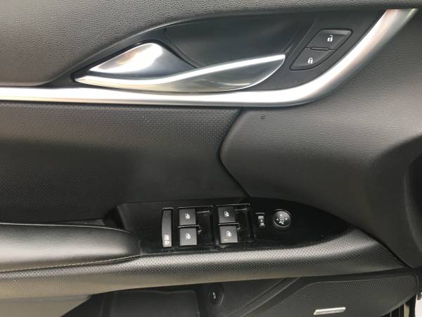 2018 Cadillac XTS livery pkg 1 owner leather navigation cam low for sale in Brooklyn, NY – photo 17