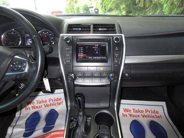 2015 Toyota Camry Se Habla Espaol for sale in Fort Myers, FL – photo 11