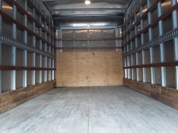 2014 Isuzu NPR HD 16 Box Truck w/Liftgate 0119 for sale in Coventry, RI – photo 8