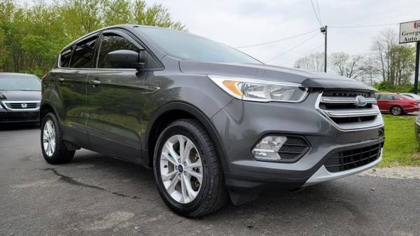 2017 Ford Escape SE - - by dealer - vehicle automotive for sale in Georgetown, KY – photo 20